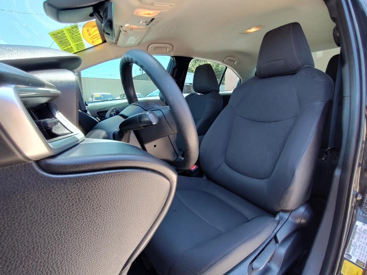 Toyota Corolla LE Plus 4D Sedan 2022