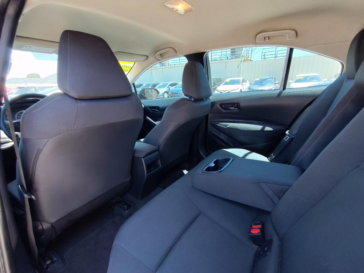 Toyota Corolla LE Plus 4D Sedan 2022