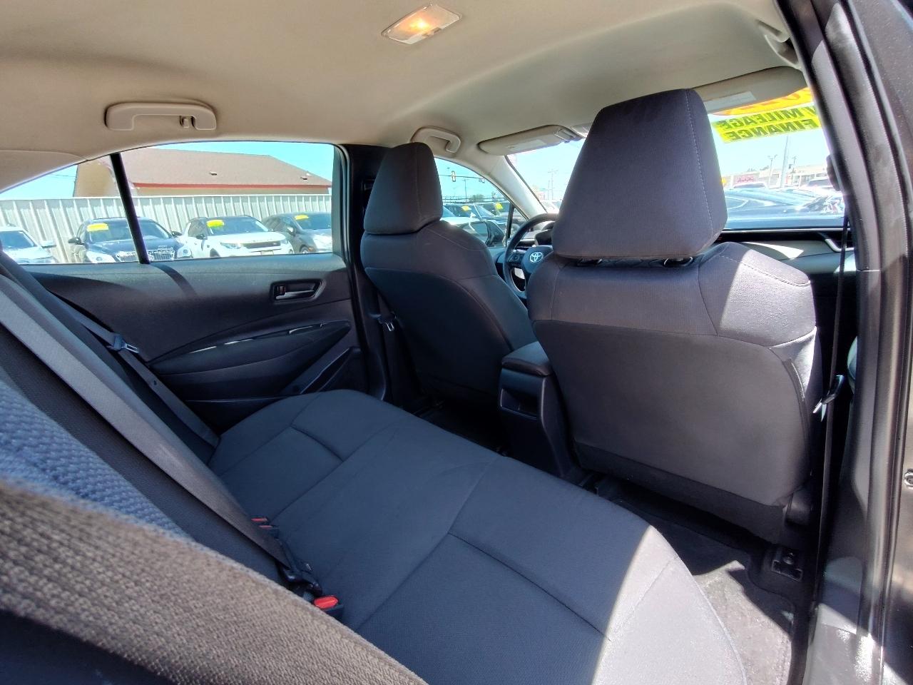 Toyota Corolla LE Plus 4D Sedan 2022