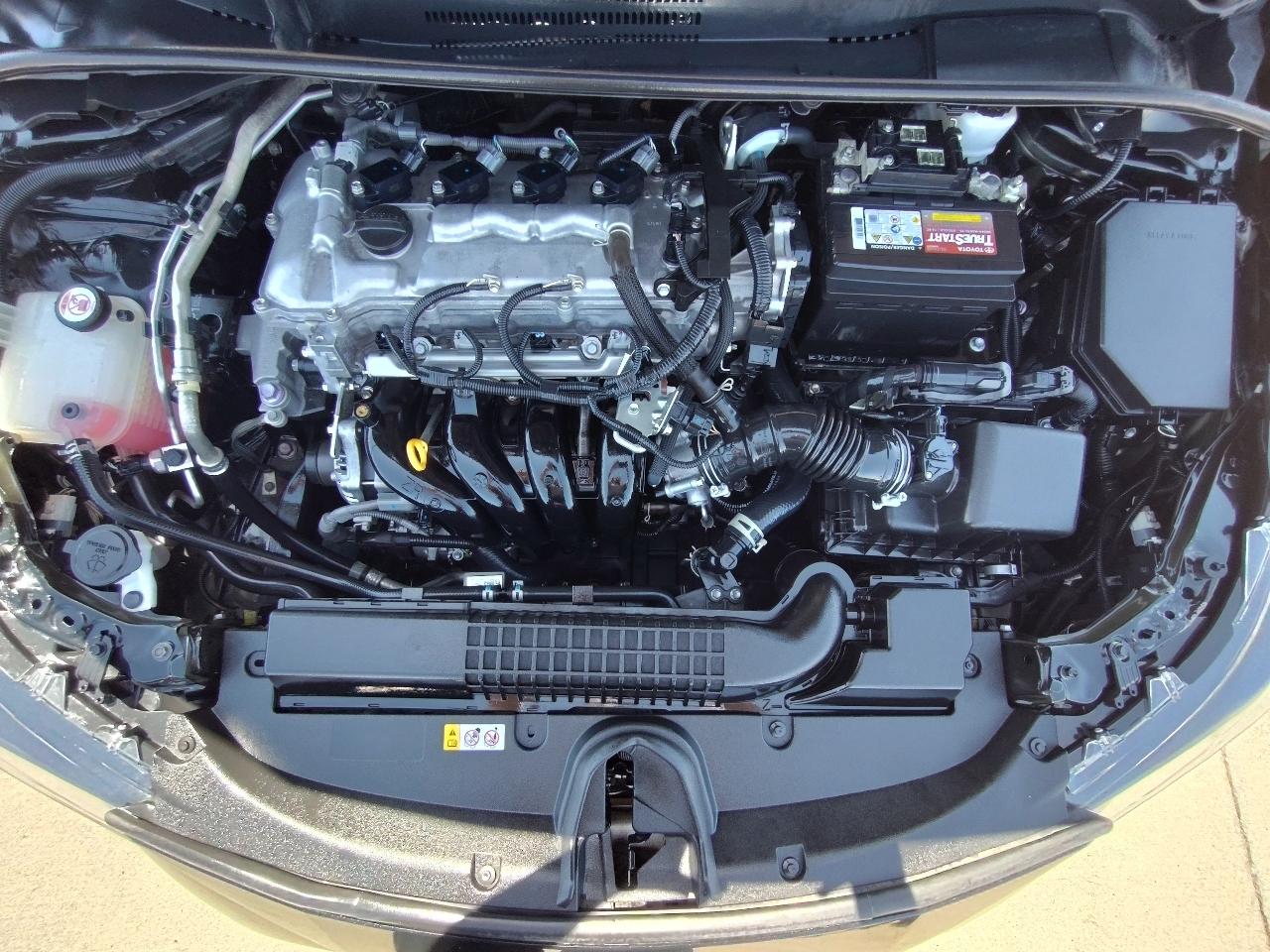 Toyota Corolla LE Plus 4D Sedan 2022