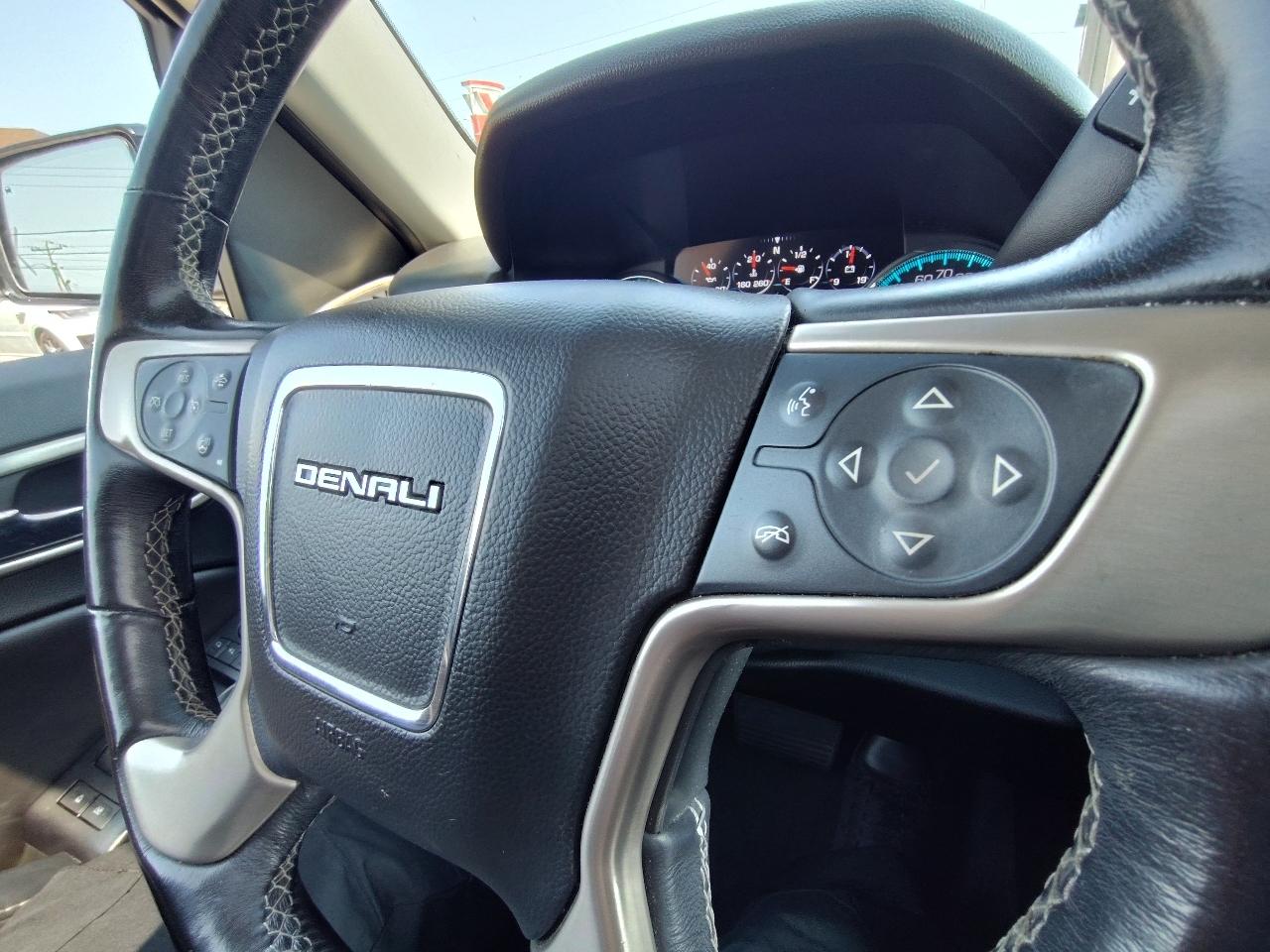 GMC Yukon Denali 4D SUV 4WD 2019