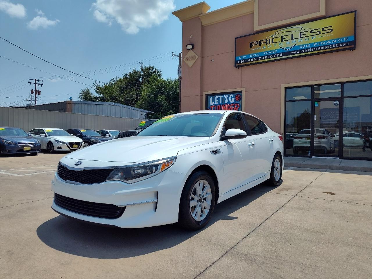 Kia Optima LX 4D Sedan 2017