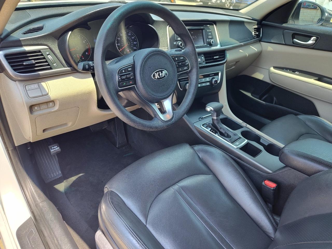 Kia Optima LX 4D Sedan 2017
