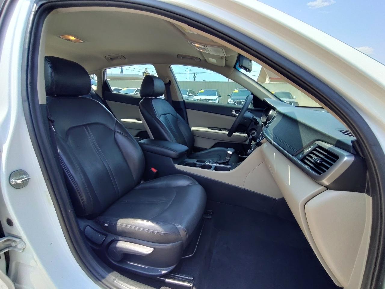 Kia Optima LX 4D Sedan 2017