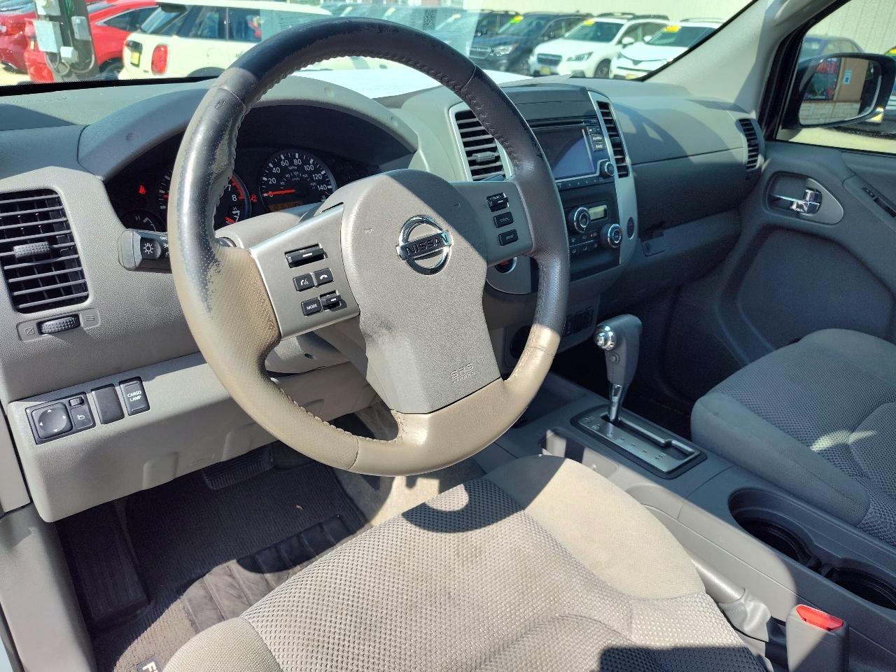 Nissan Frontier  2017