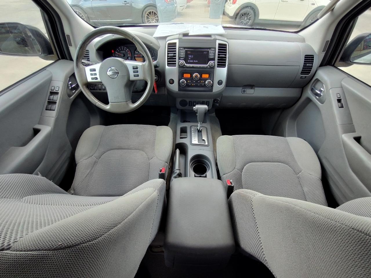 Nissan Frontier  2017