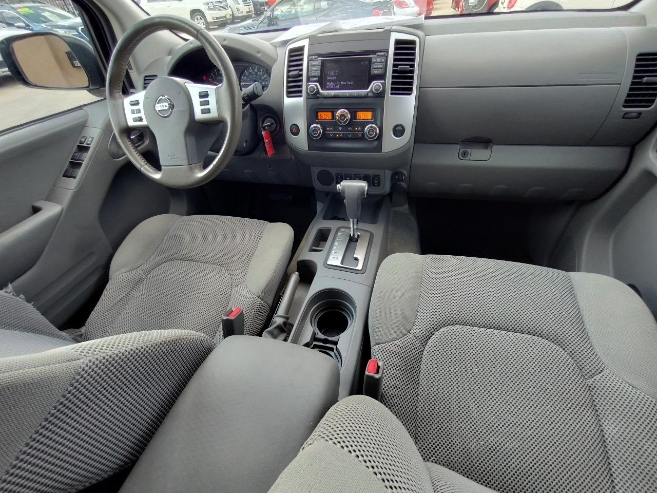 Nissan Frontier  2017