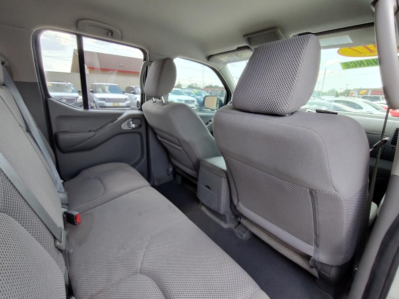 Nissan Frontier  2017