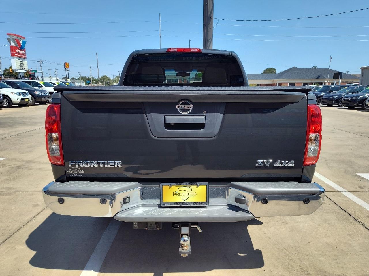 Nissan Frontier SV Crew Cab 4WD 2013