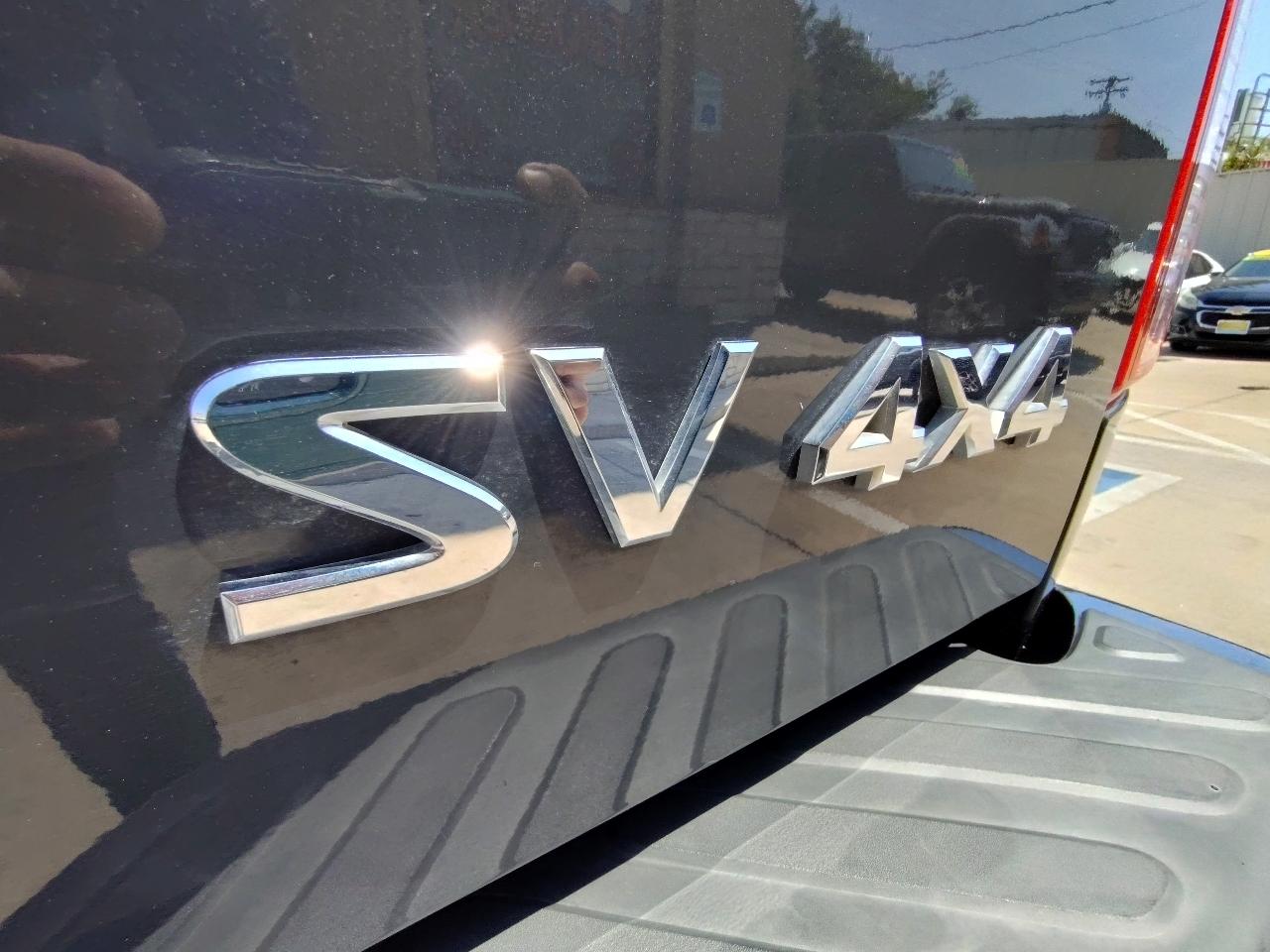 Nissan Frontier SV Crew Cab 4WD 2013