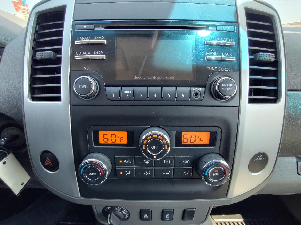 Nissan Frontier SV Crew Cab 4WD 2013