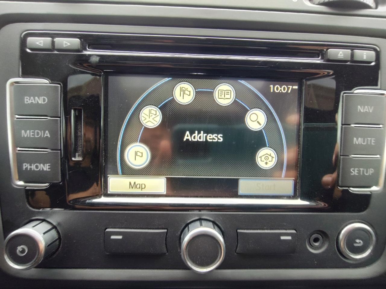 Volkswagen GTI 2-door 2012