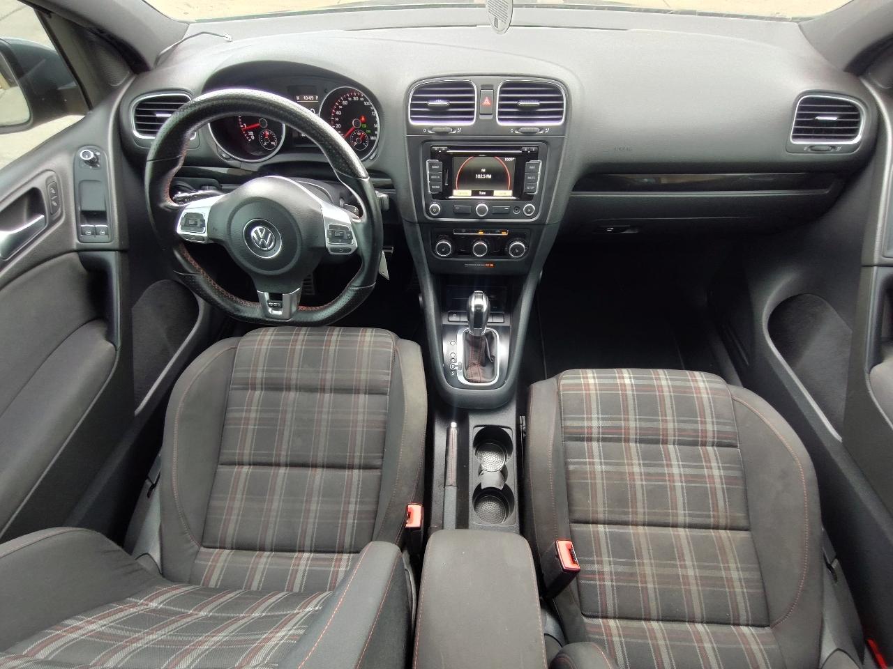 Volkswagen GTI 2-door 2012