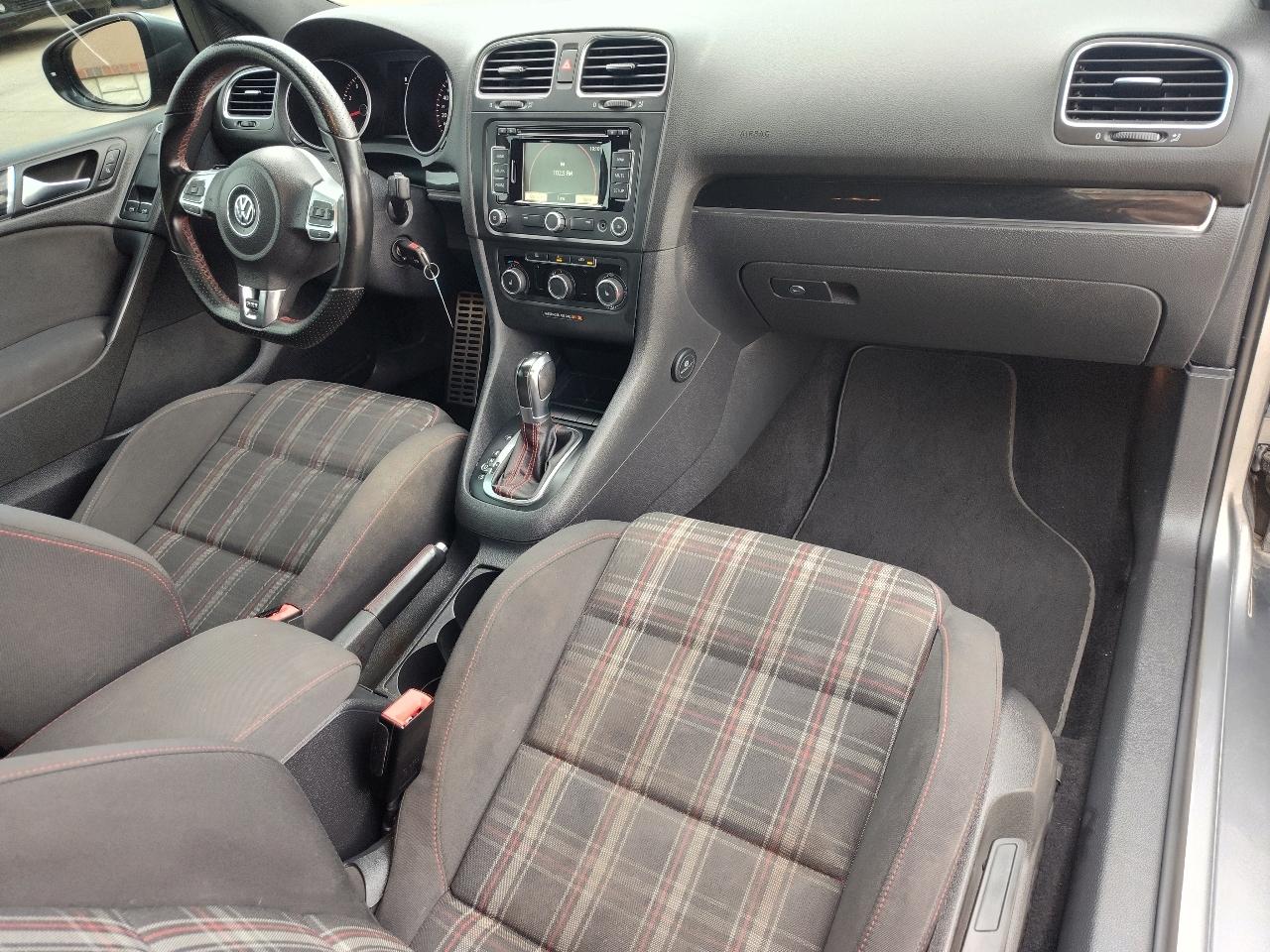 Volkswagen GTI 2-door 2012