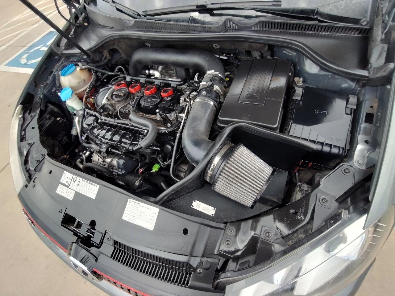 Volkswagen GTI 2-door 2012