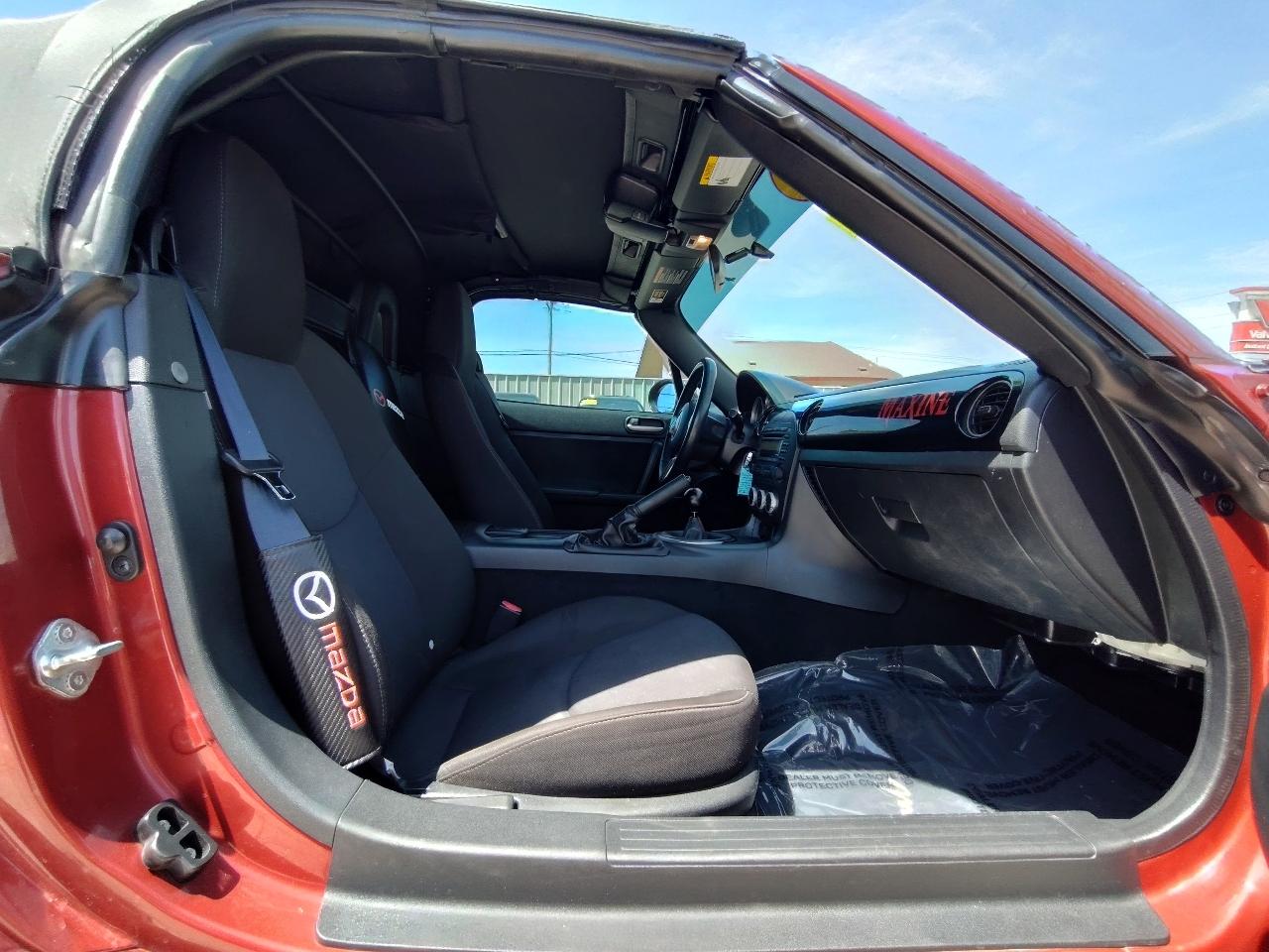 Mazda MX-5 Miata Sport 2D Convertible 2012