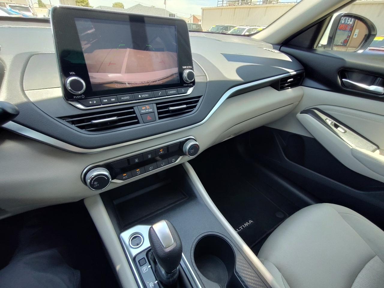 Nissan Altima 2.5 S Sedan 2019