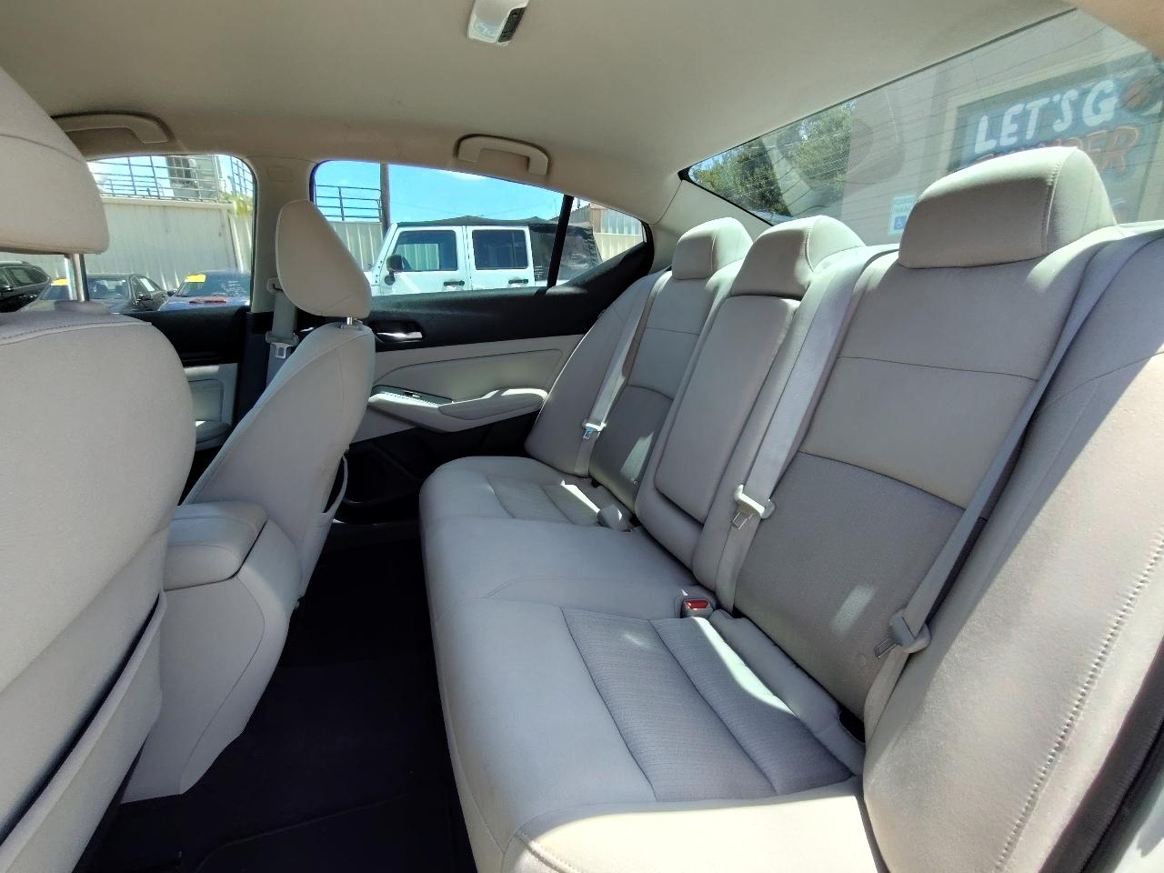 Nissan Altima 2.5 S Sedan 2019
