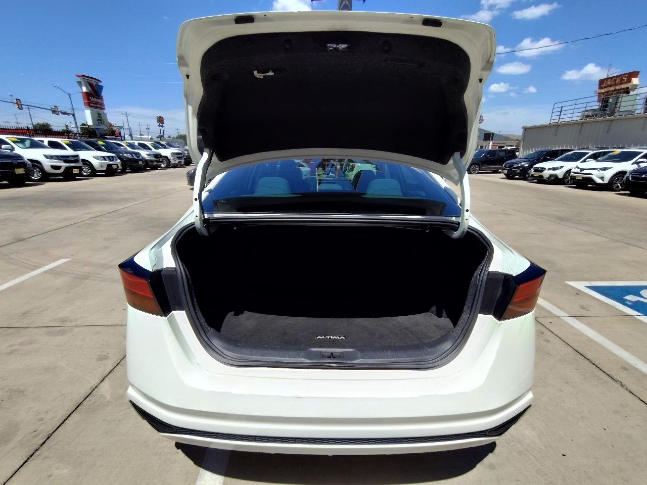 Nissan Altima 2.5 S Sedan 2019