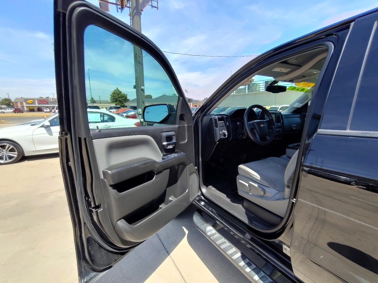 Chevrolet Silverado 1500 Custom Crew Cab 4WD 2018