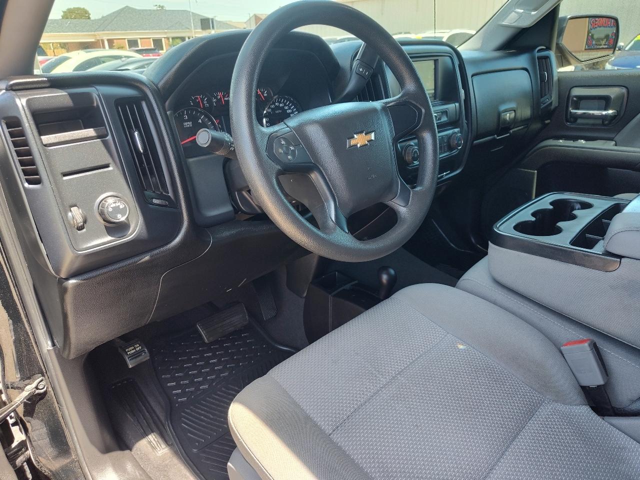 Chevrolet Silverado 1500 Custom Crew Cab 4WD 2018