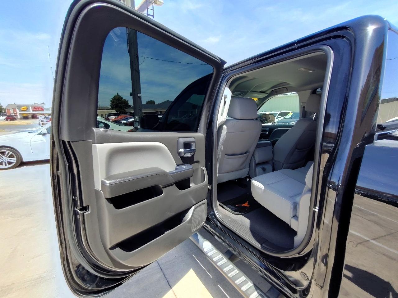 Chevrolet Silverado 1500 Custom Crew Cab 4WD 2018