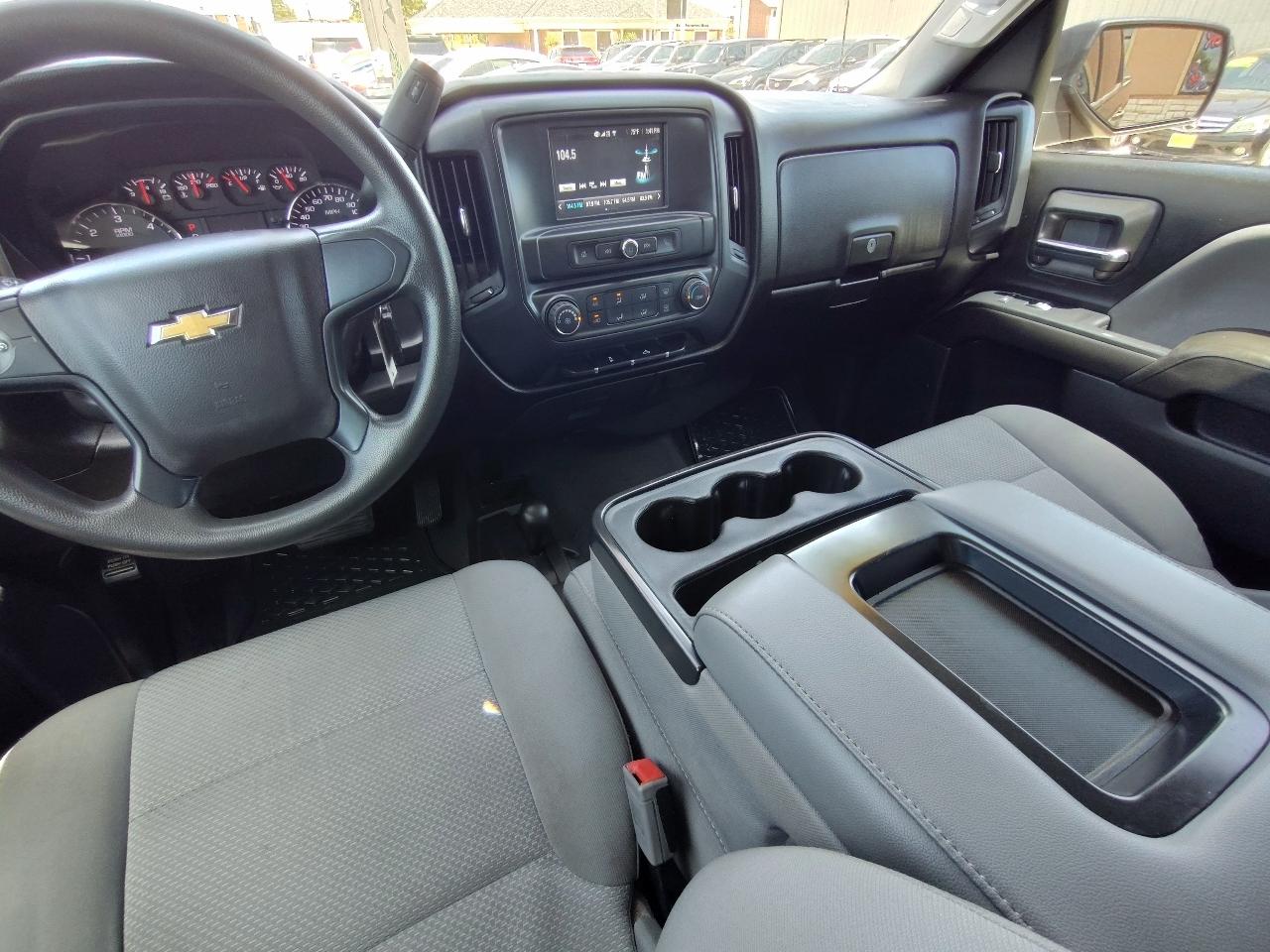 Chevrolet Silverado 1500 Custom Crew Cab 4WD 2018