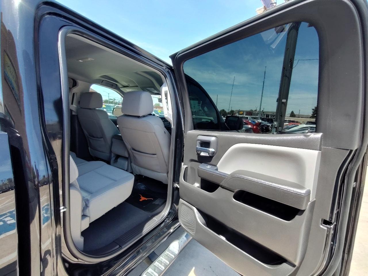 Chevrolet Silverado 1500 Custom Crew Cab 4WD 2018