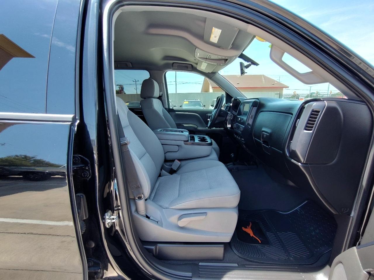 Chevrolet Silverado 1500 Custom Crew Cab 4WD 2018
