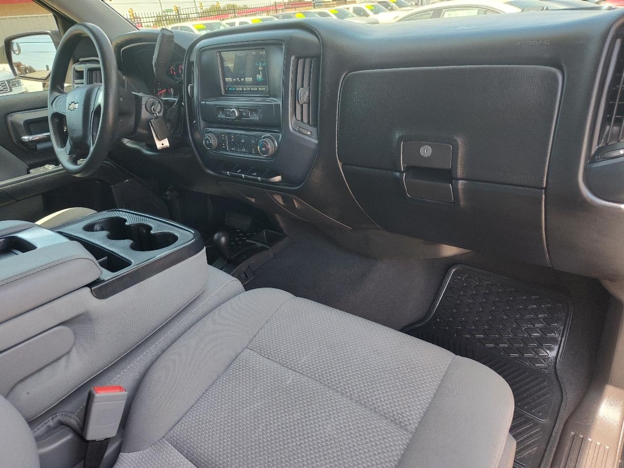 Chevrolet Silverado 1500 Custom Crew Cab 4WD 2018