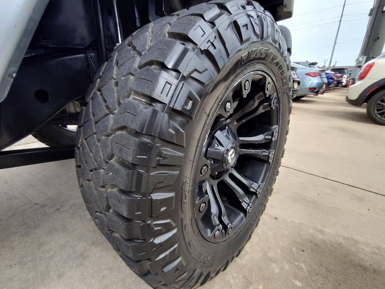 Jeep Wrangler Unlimited Sahara 4WD 2014