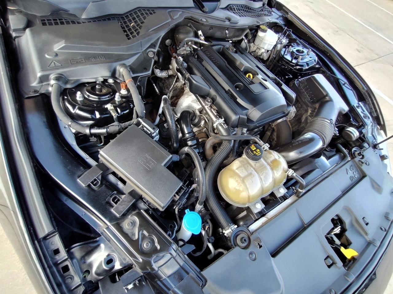 Ford Mustang EcoBoost Coupe 2020
