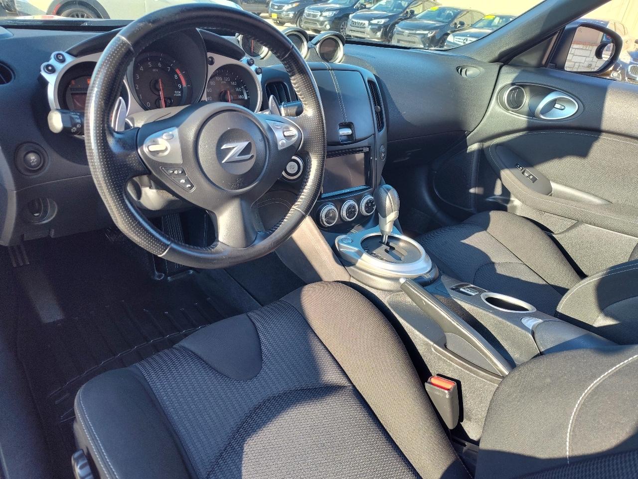 Nissan Z 370Z Roadster 2015