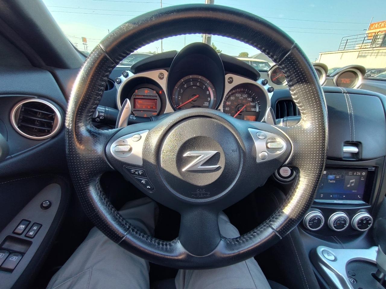 Nissan Z 370Z Roadster 2015