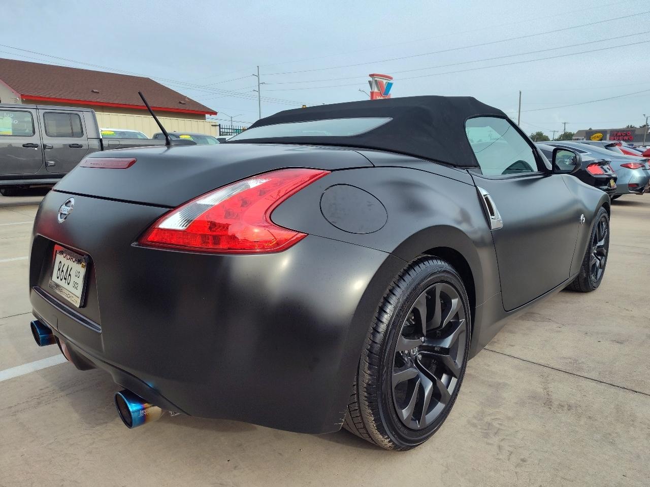 Nissan Z 370Z Roadster 2015