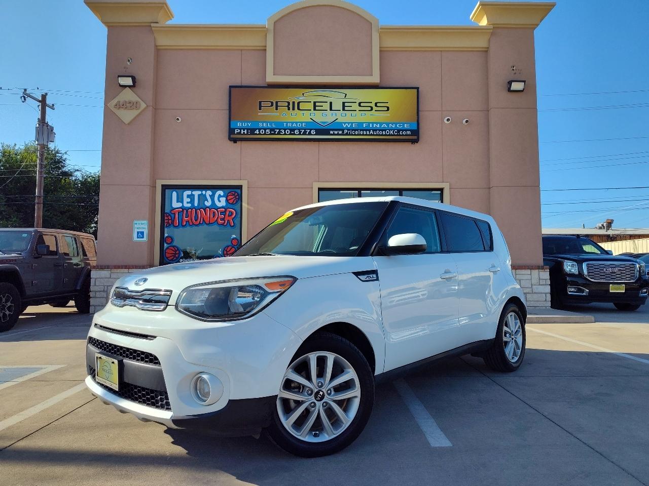 2018 Kia Soul + w/Primo Package