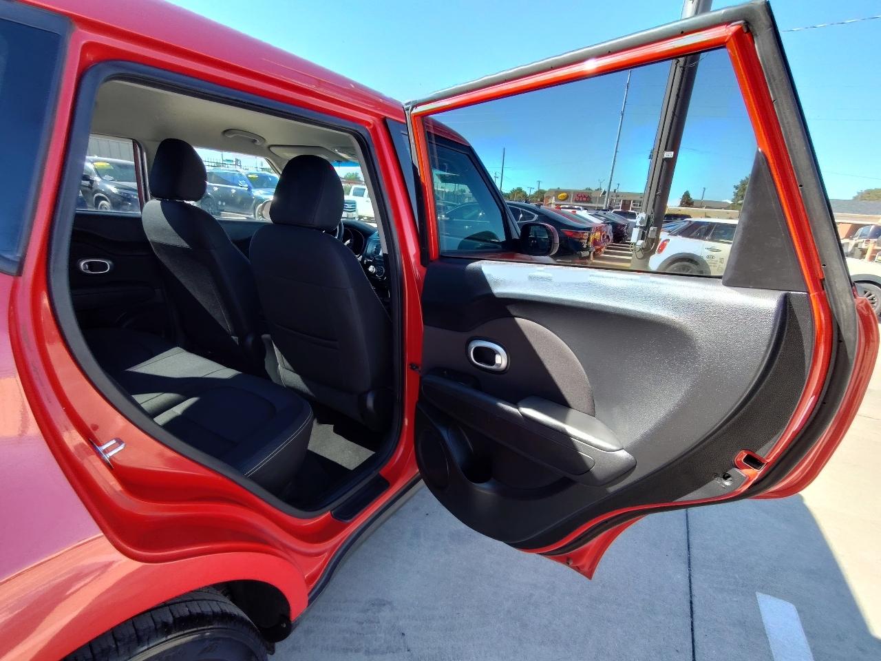 Kia Soul  2016