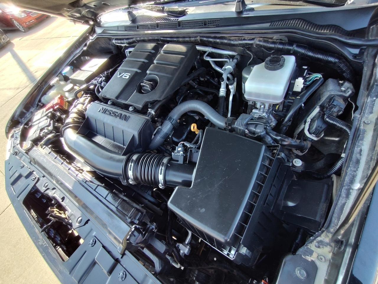 Nissan Frontier SV Crew Cab V6 2020