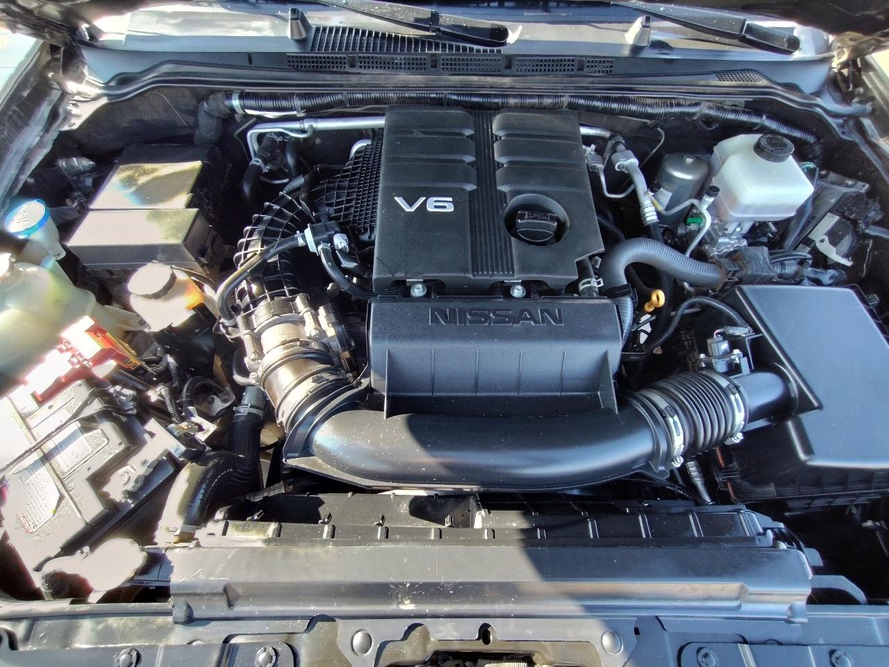 Nissan Frontier SV Crew Cab V6 2020