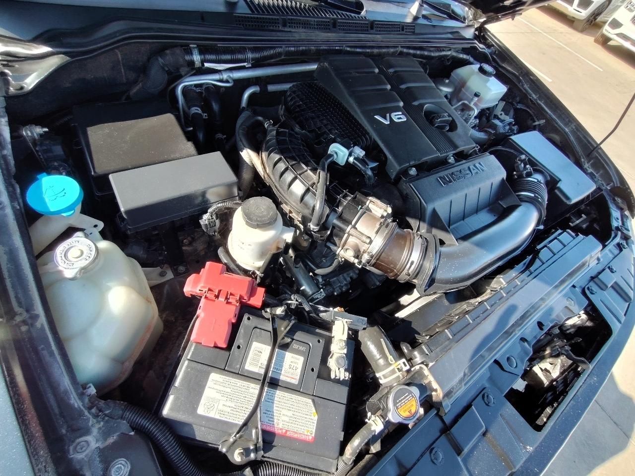 Nissan Frontier SV Crew Cab V6 2020