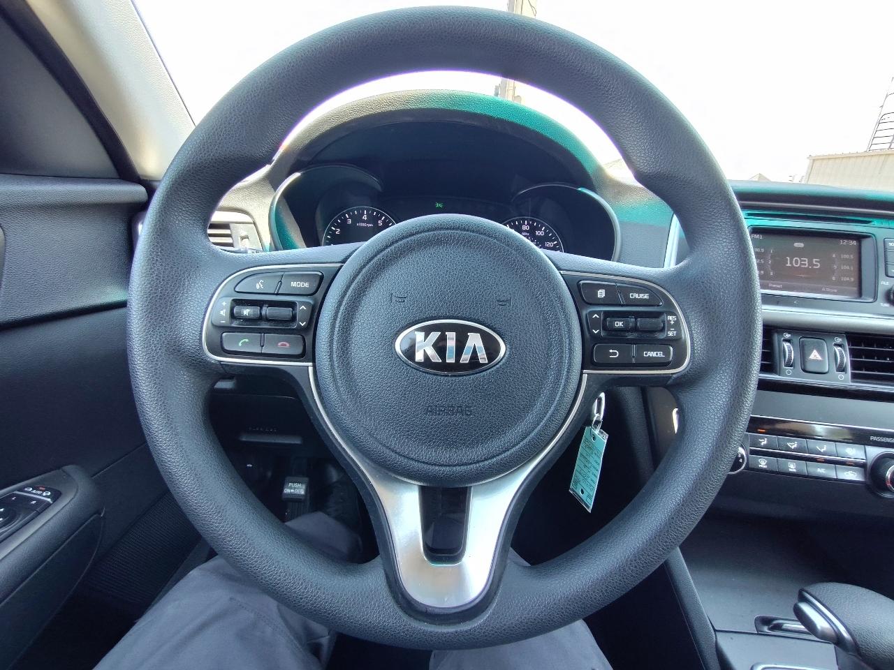 Kia Optima LX Auto 2017