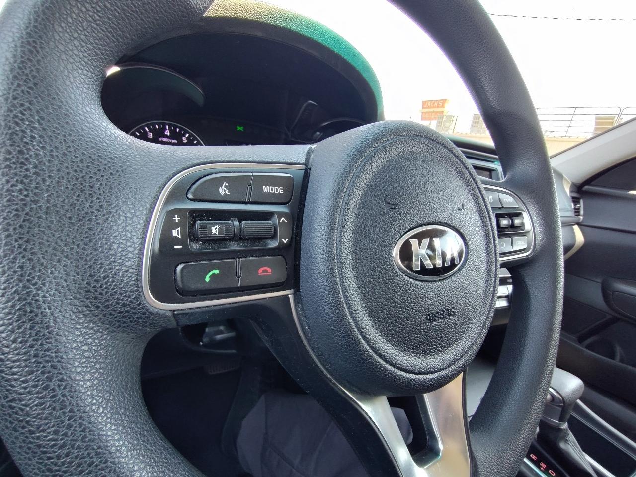 Kia Optima LX Auto 2017