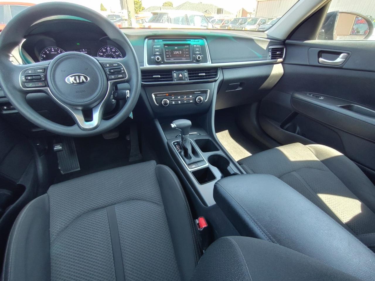 Kia Optima LX Auto 2017