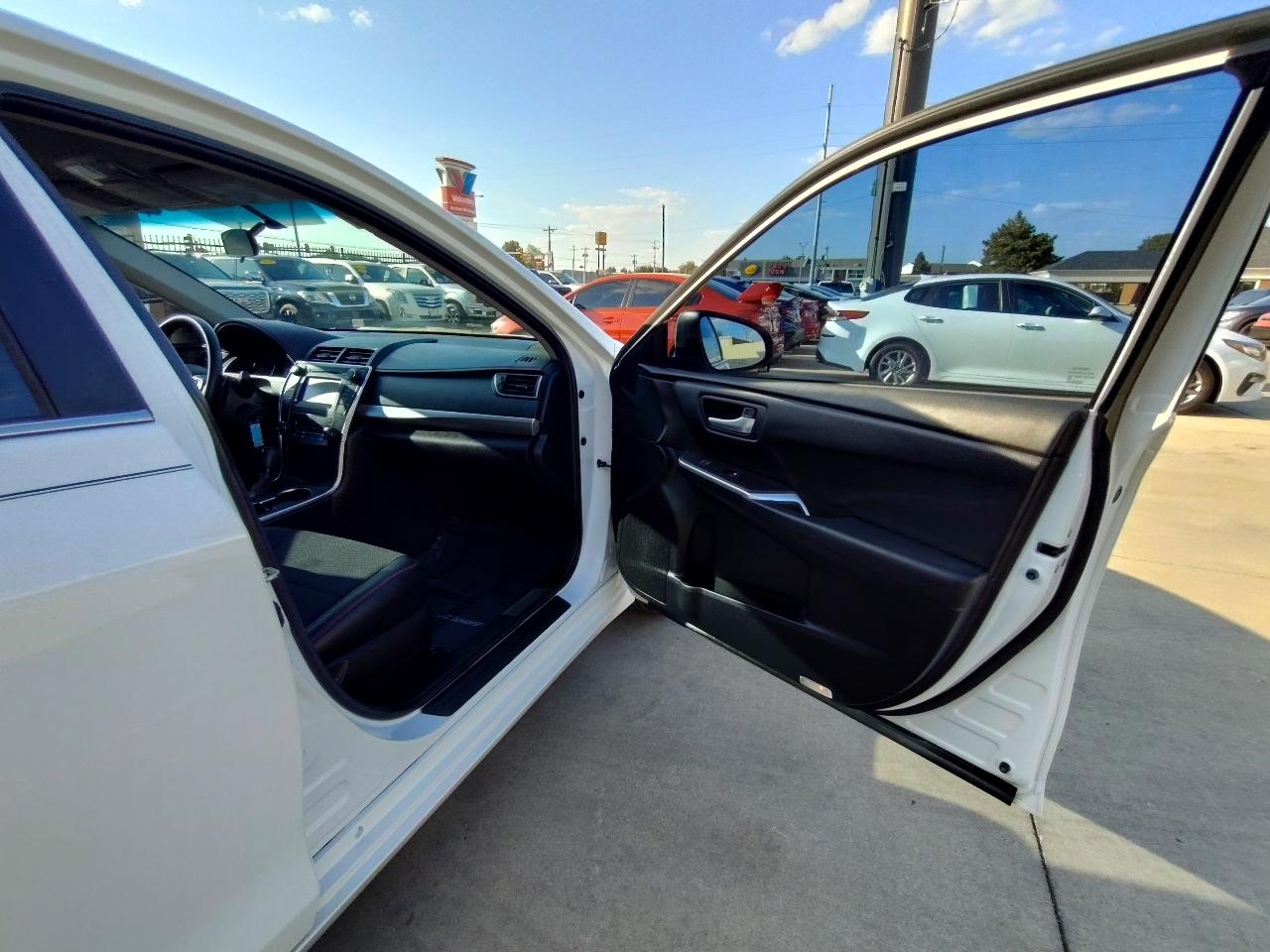 Toyota Camry SE Special Edition 4D Sedan 2016