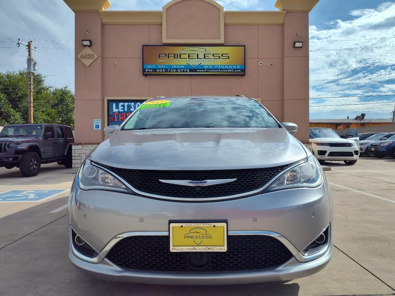 Chrysler Pacifica  2017