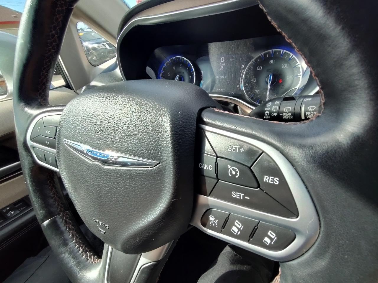 Chrysler Pacifica  2017
