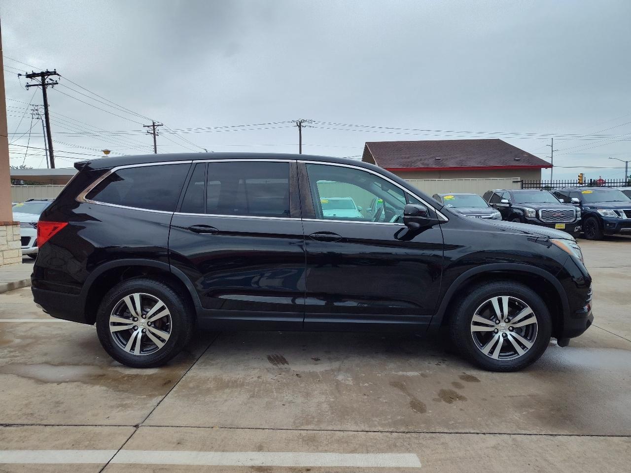 Honda Pilot EX-L w/Honda Sensing 2017
