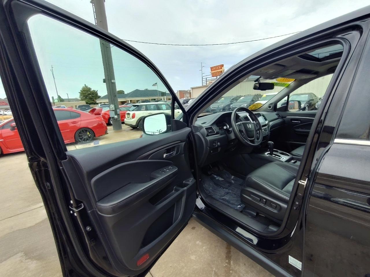 Honda Pilot EX-L w/Honda Sensing 2017