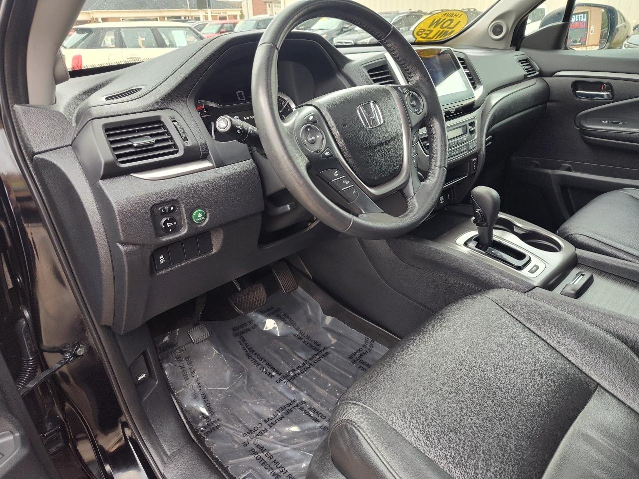 Honda Pilot EX-L w/Honda Sensing 2017