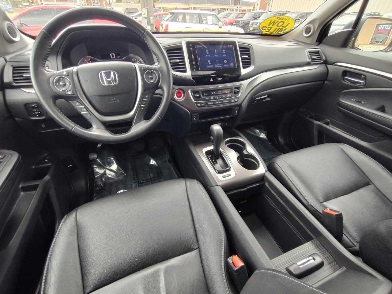 Honda Pilot EX-L w/Honda Sensing 2017